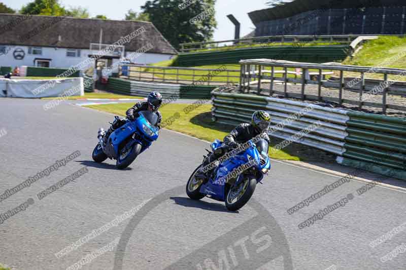 enduro digital images;event digital images;eventdigitalimages;mallory park;mallory park photographs;mallory park trackday;mallory park trackday photographs;no limits trackdays;peter wileman photography;racing digital images;trackday digital images;trackday photos